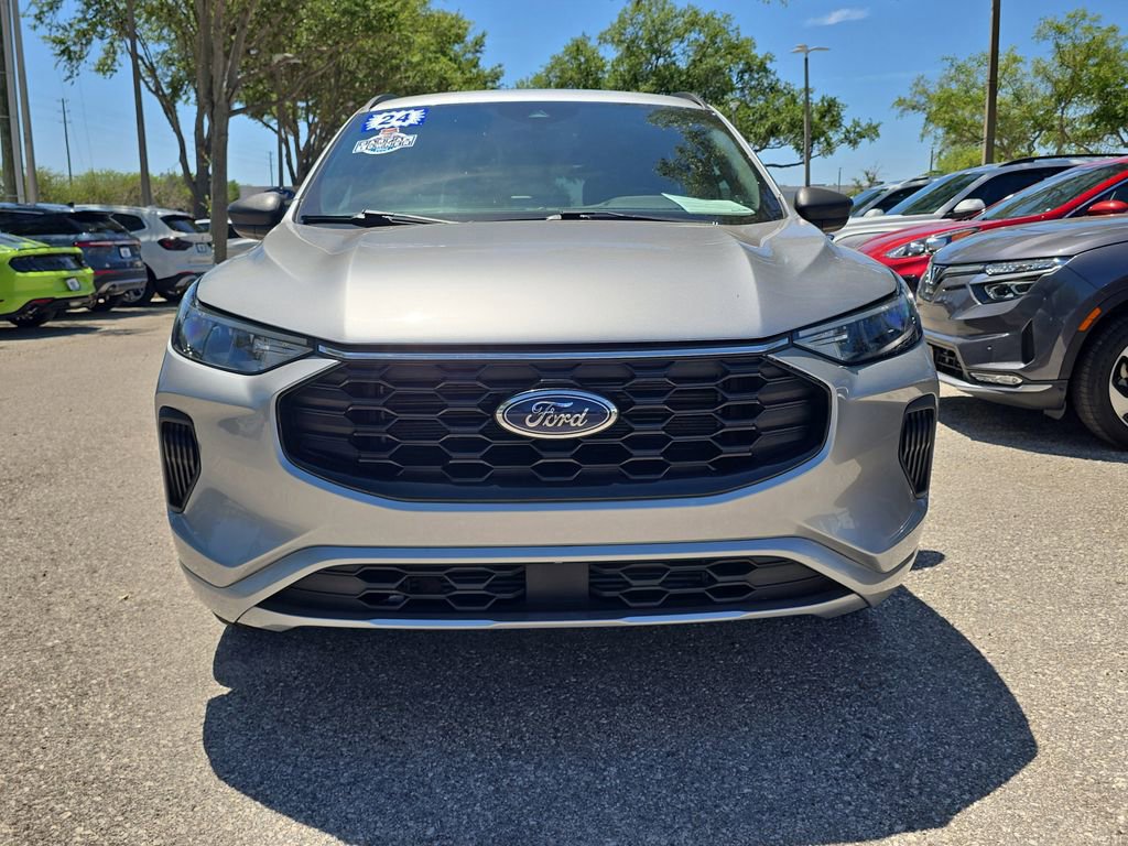 Certified 2024 Ford Escape ST-Line image 5