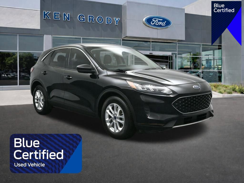 Certified 2022 Ford Escape SE