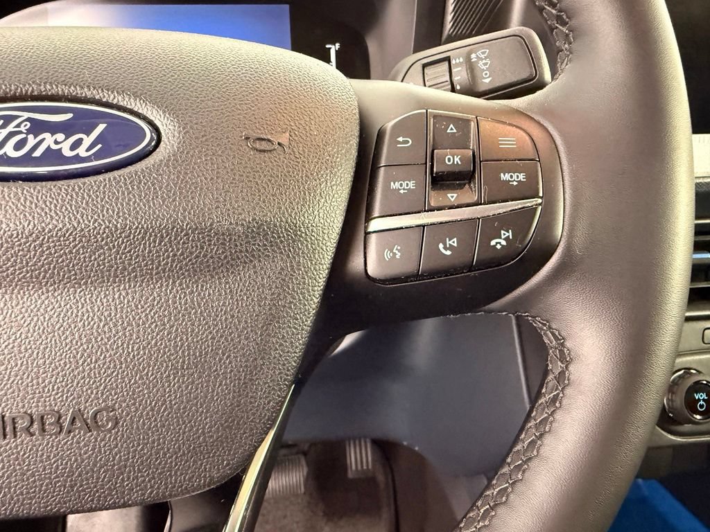 Certified 2025 Ford Maverick XLT w/ XLT Luxury Package FWD image 23
