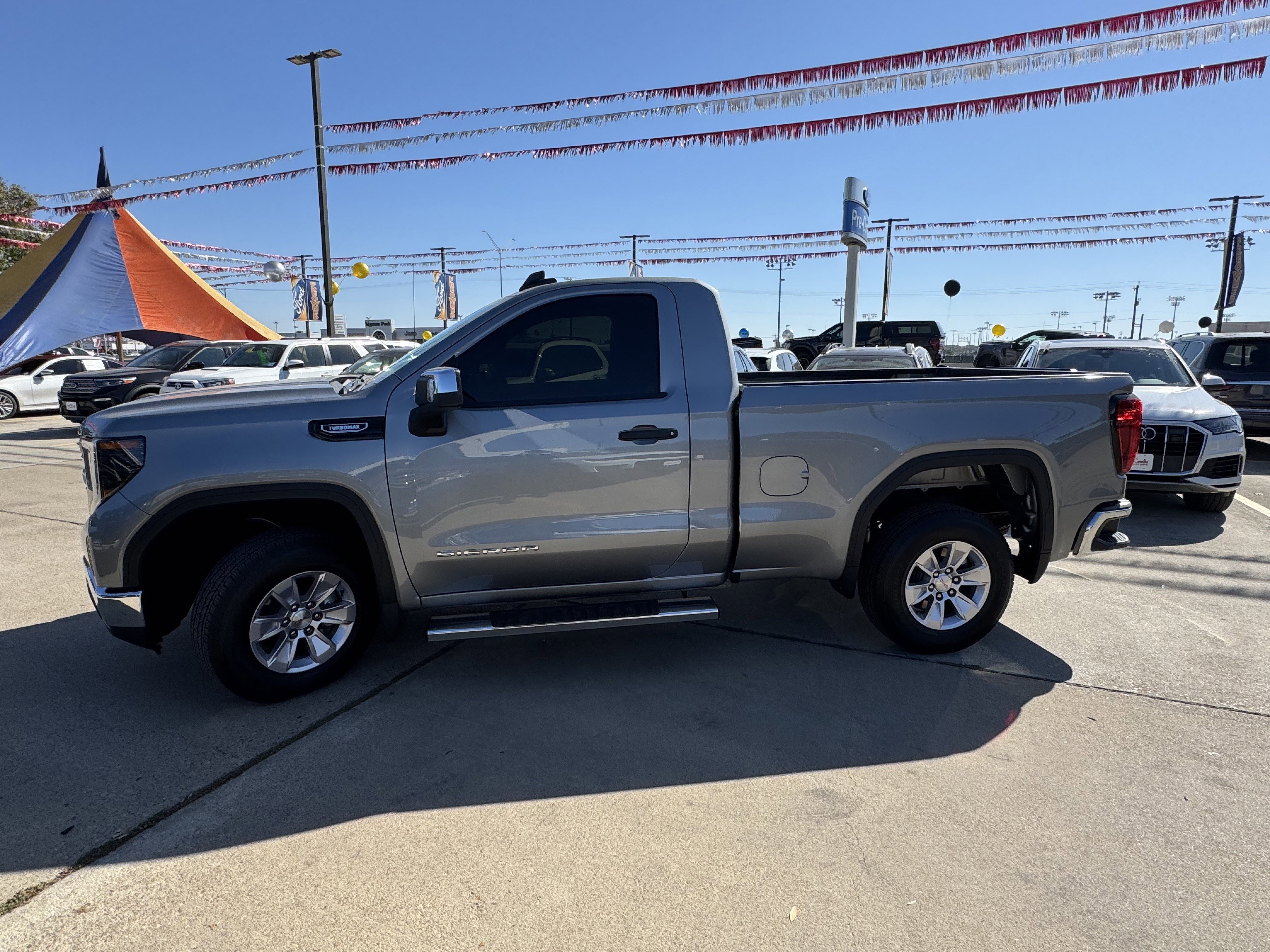 Used 2026 GMC Sierra 1500 Pro w/ Pro Value Package image 7