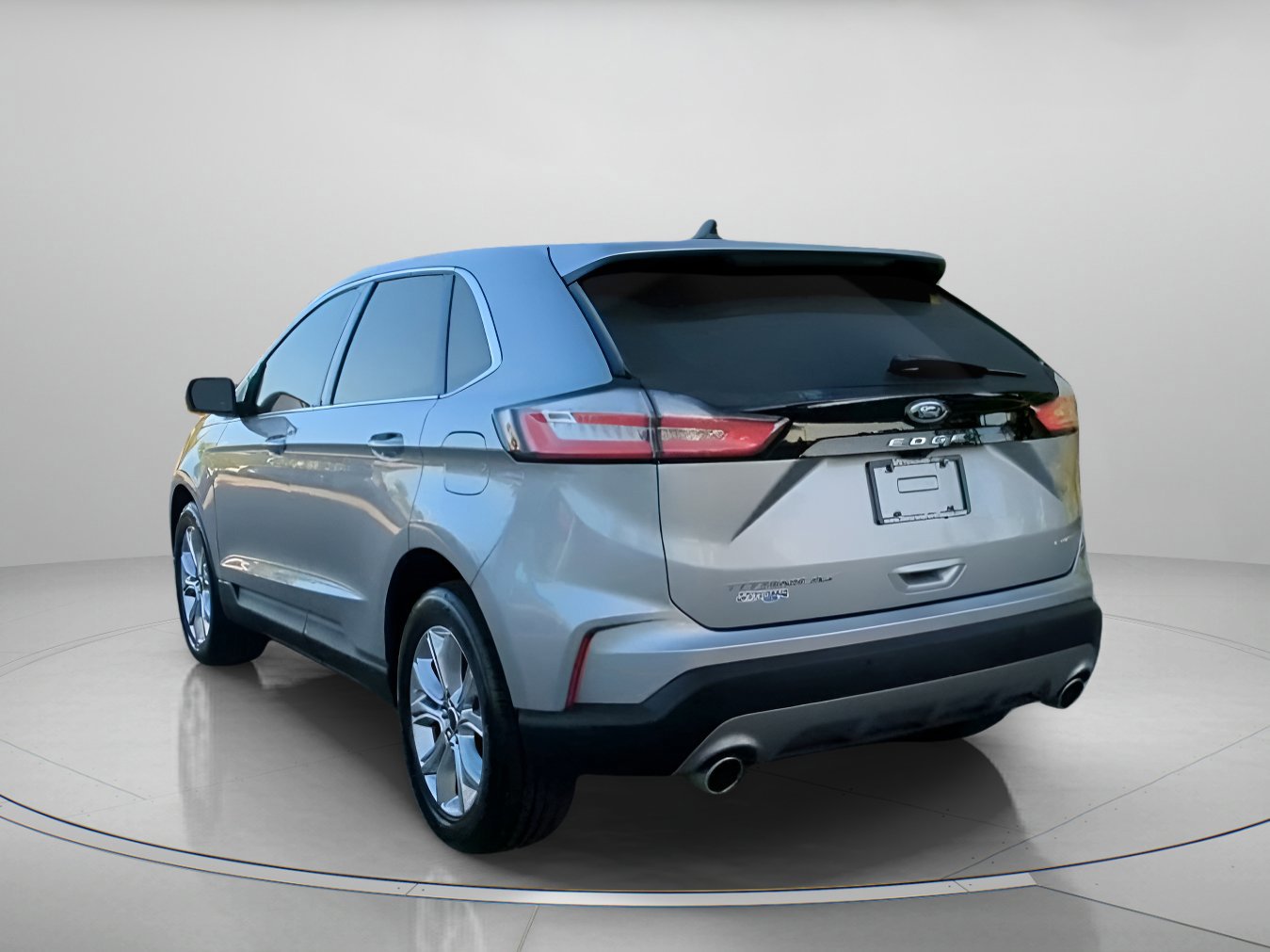 Certified 2023 Ford Edge Titanium image 15
