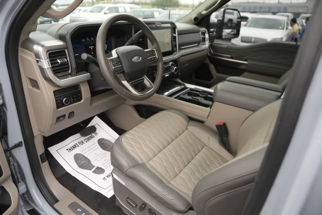 Certified 2026 Ford F450 Platinum w/ Platinum Plus Package image 8