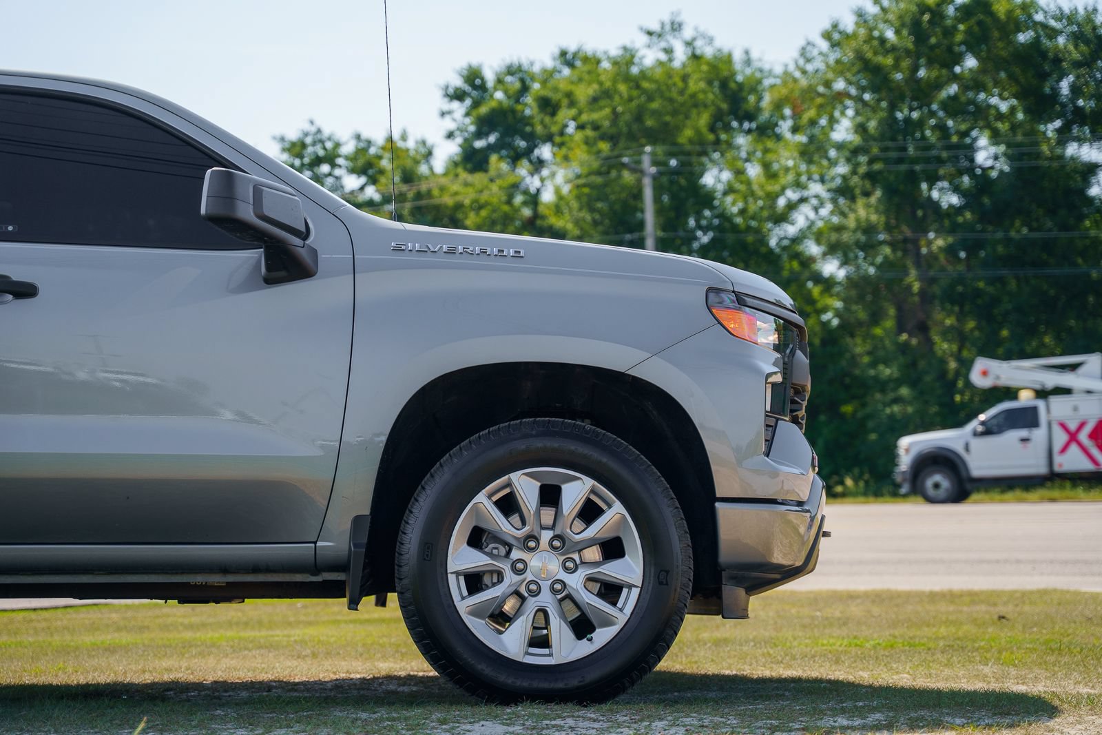Used 2024 Chevrolet Silverado 1500 Custom AWD/4WD image 10