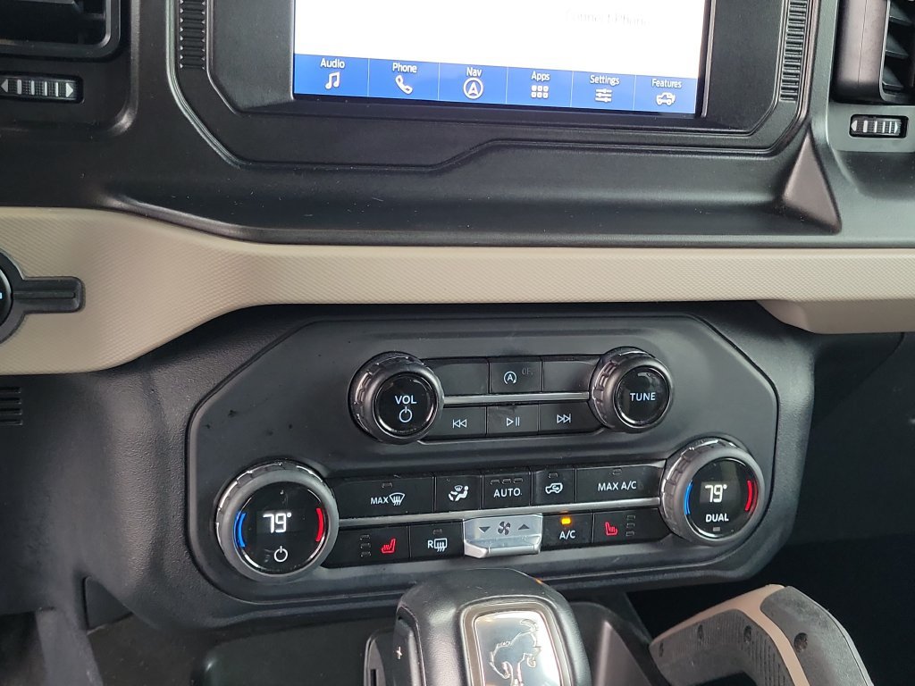 Certified 2023 Ford Bronco Big Bend w/ Sasquatch Package AWD/4WD image 28