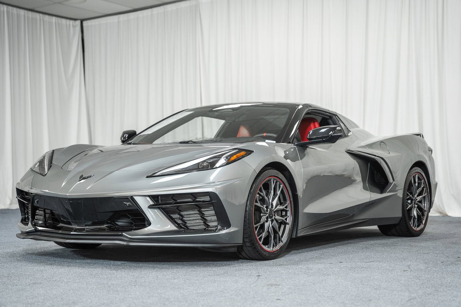 Used 2024 Chevrolet Corvette Stingray Preferred Conv w/ Z51 Performance Package image 3