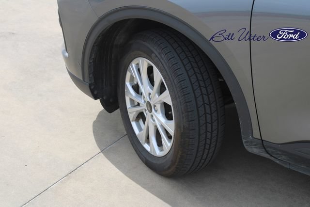 Certified 2024 Ford Escape Active AWD/4WD image 9