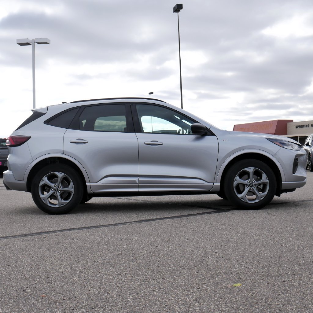 Certified 2024 Ford Escape ST-Line w/ Tech Pack #1 AWD/4WD image 12