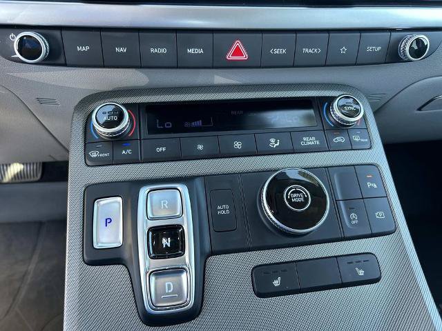 Used 2025 Hyundai Palisade SEL FWD image 35