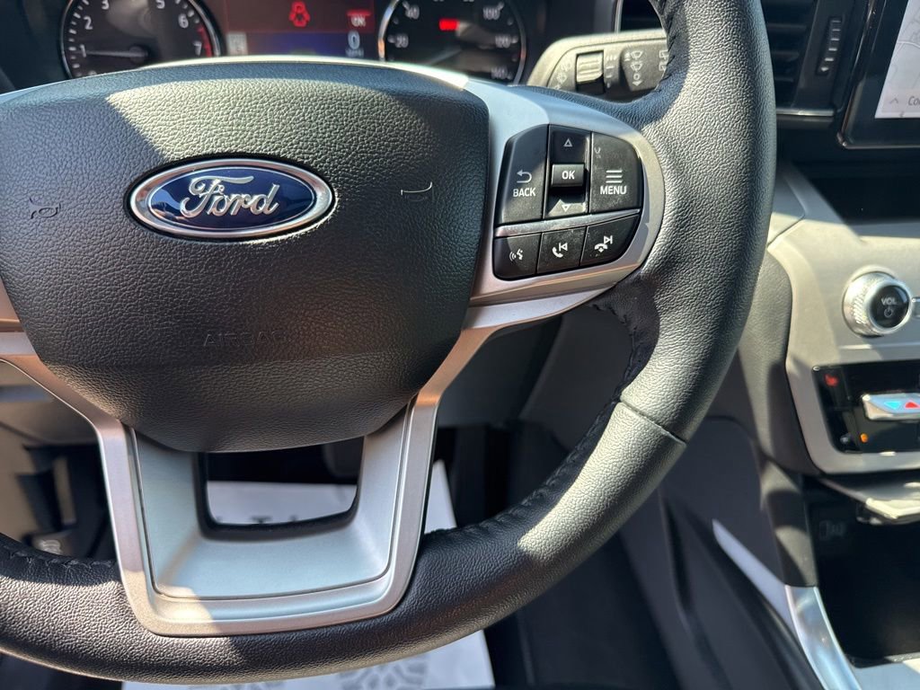 Certified 2023 Ford Explorer XLT w/ Equipment Group 202A AWD/4WD image 16
