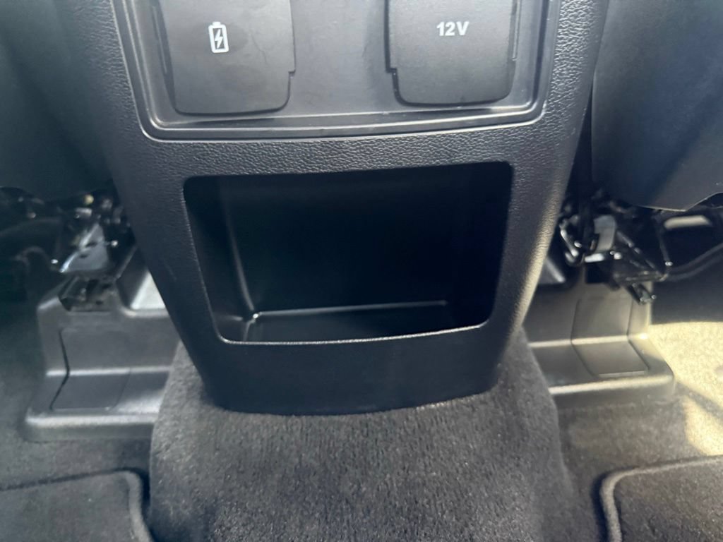 Certified 2021 Ford Explorer XLT RWD image 35