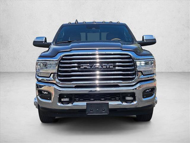 Used 2022 RAM 3500 Limited AWD/4WD image 2