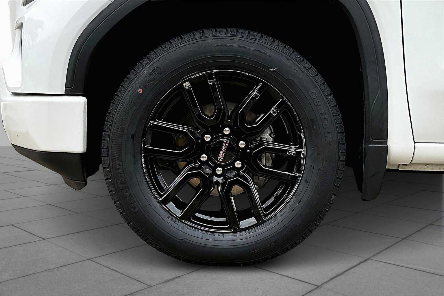 Used 2021 GMC Sierra 1500 Elevation image 12