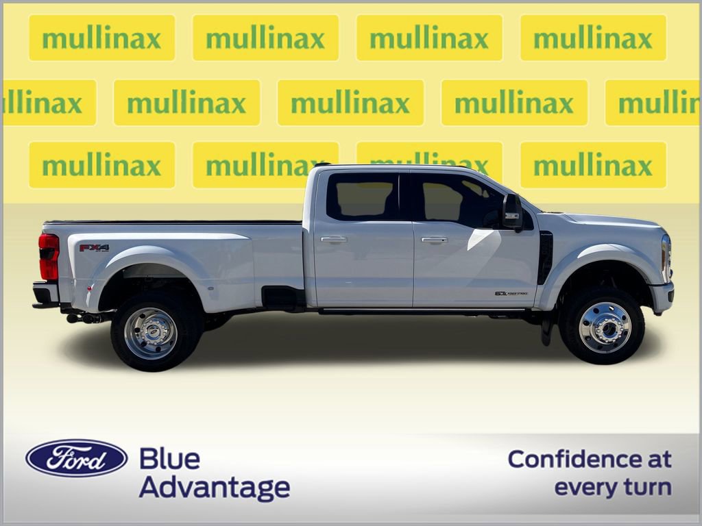 Certified 2025 Ford F450 Platinum w/ FX4 Off-Road Package AWD/4WD image 2
