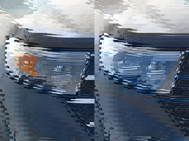 Certified 2022 Ford Explorer XLT w/ Equipment Group 202A image 16