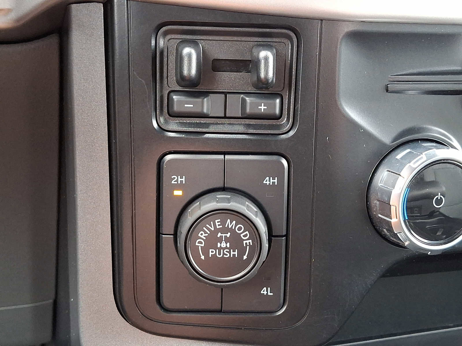 Certified 2023 Ford F150 XLT w/ Equipment Group 302A High image 24