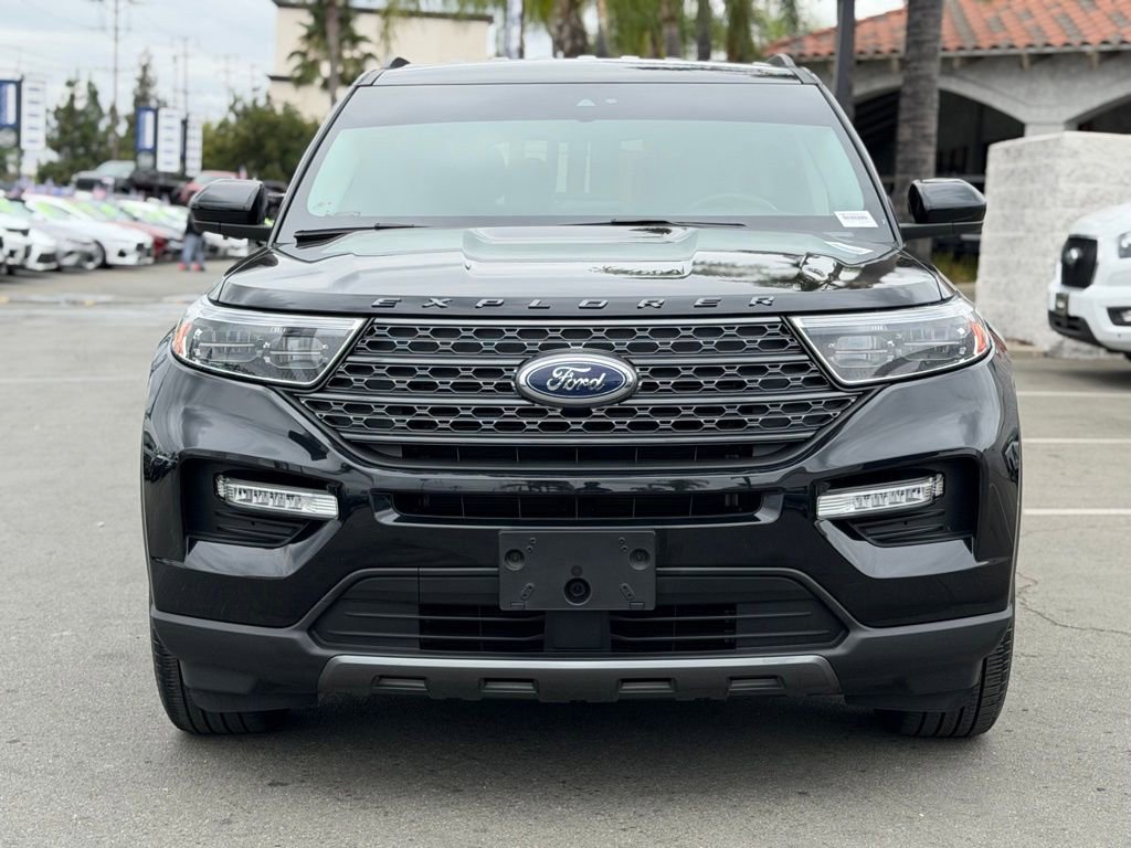 Certified 2023 Ford Explorer XLT w/ Equipment Group 202A RWD image 6