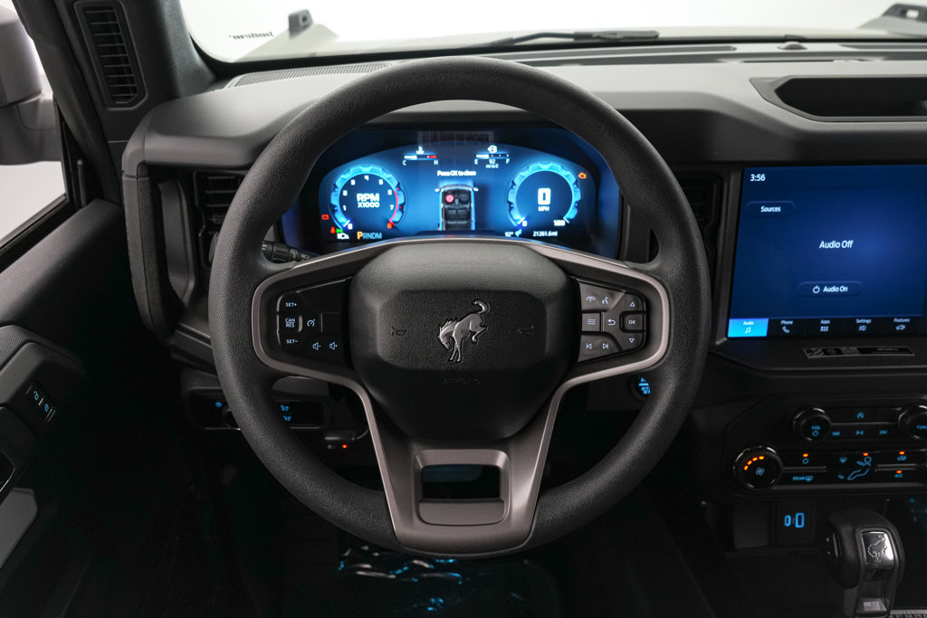 Certified 2025 Ford Bronco 2-Door AWD/4WD image 19