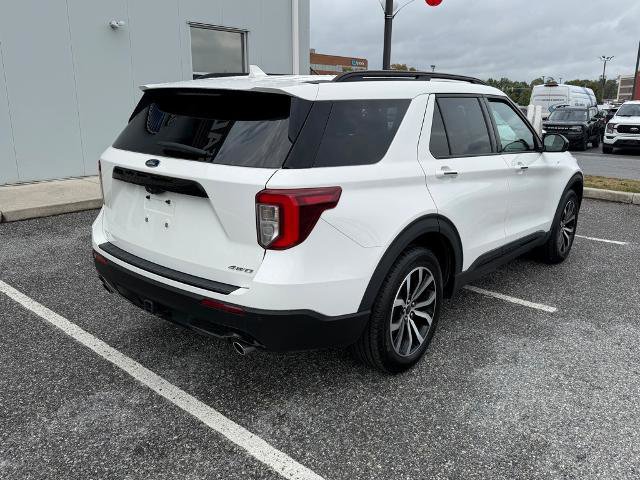 Certified 2022 Ford Explorer ST-Line w/ Class IV Trailer Tow Package image 4