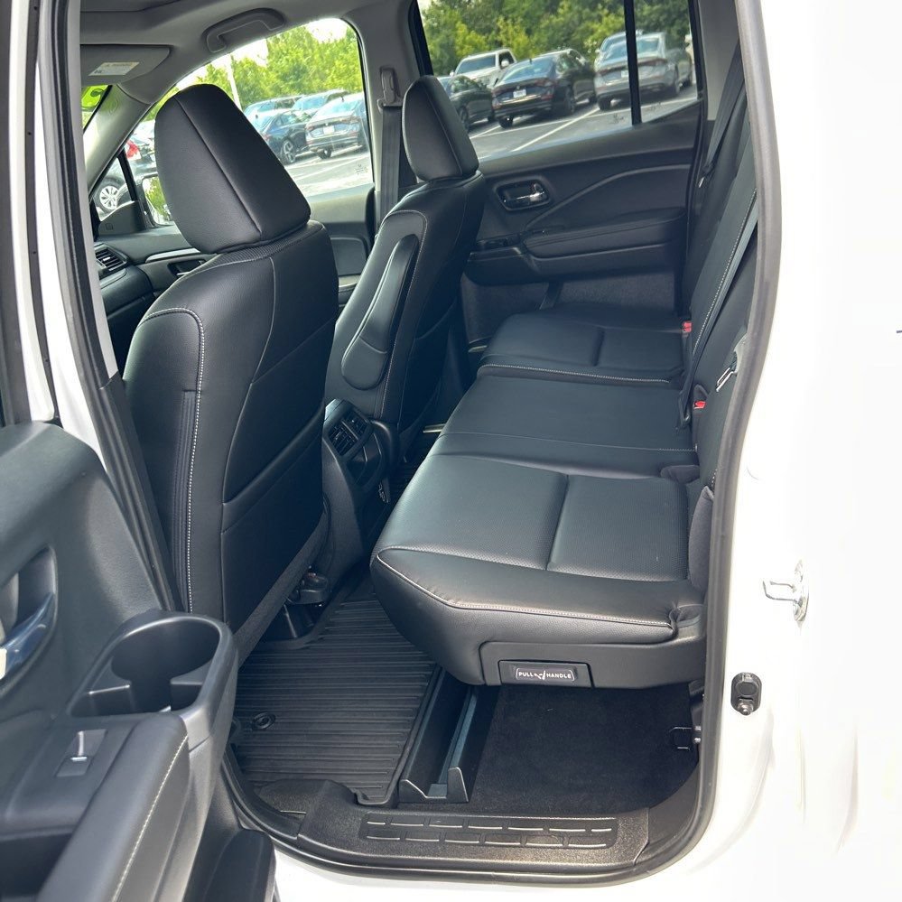 Used 2023 Honda Ridgeline RTL-E image 13
