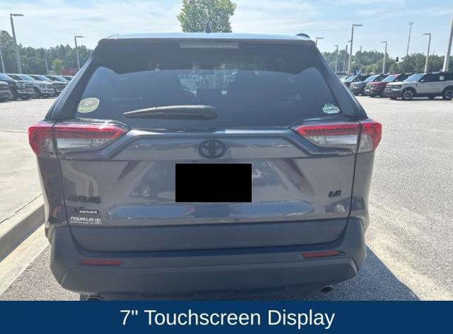 Used 2022 Toyota RAV4 LE FWD image 8