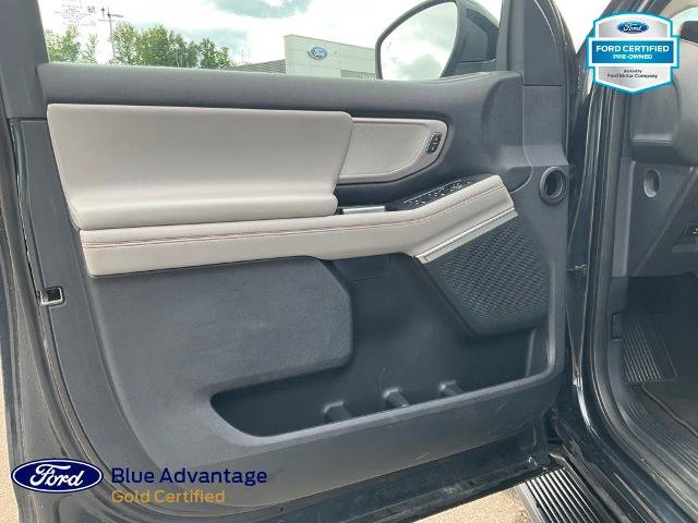 Certified 2025 Ford Expedition Active AWD/4WD image 16