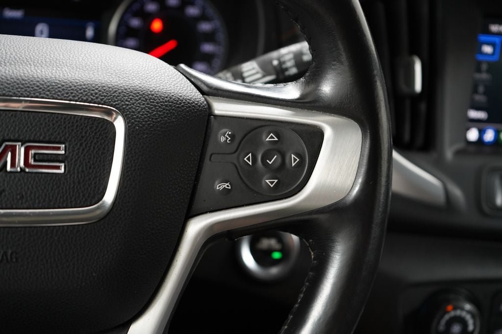 Used 2020 GMC Terrain SLE FWD image 17