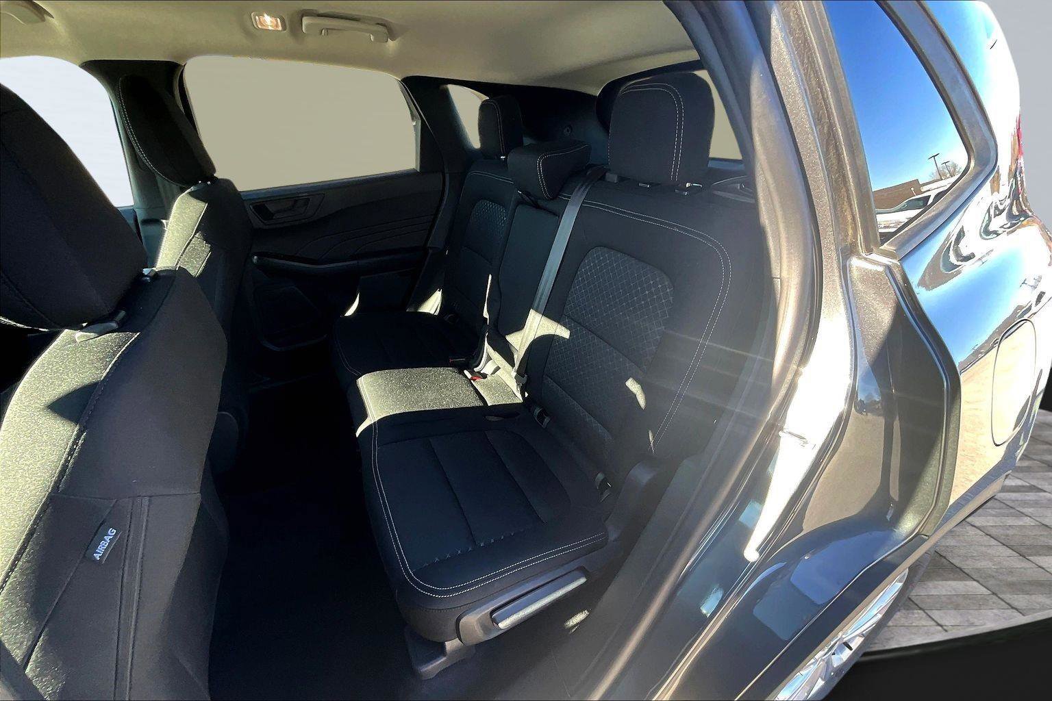 Certified 2025 Ford Escape Active image 17