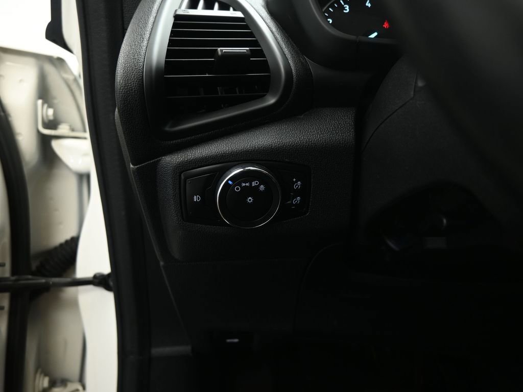 Certified 2021 Ford EcoSport SE w/ SE Convenience Package image 12