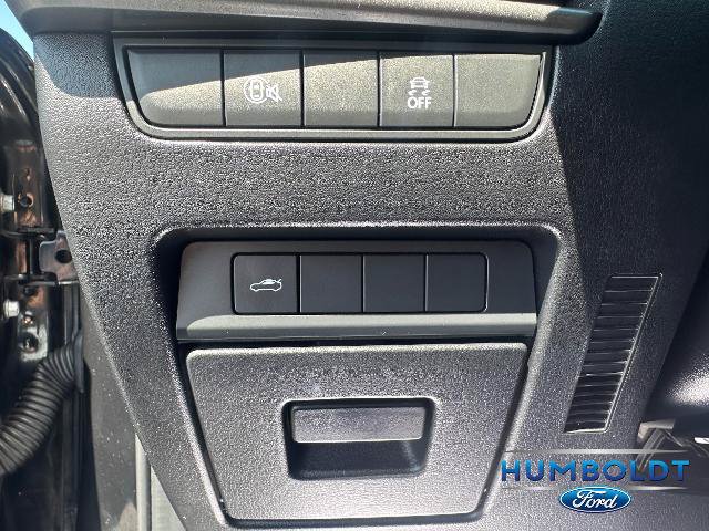 Used 2024 MAZDA MAZDA3 s FWD image 18