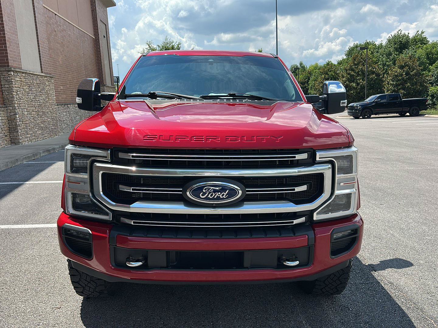 Certified 2022 Ford F250 Platinum w/ Tremor Off-Road Package AWD/4WD image 8