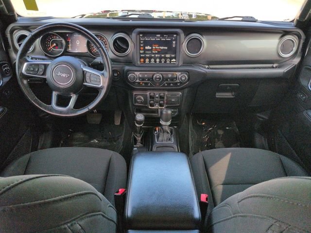 Used 2020 Jeep Gladiator Overland AWD/4WD image 13