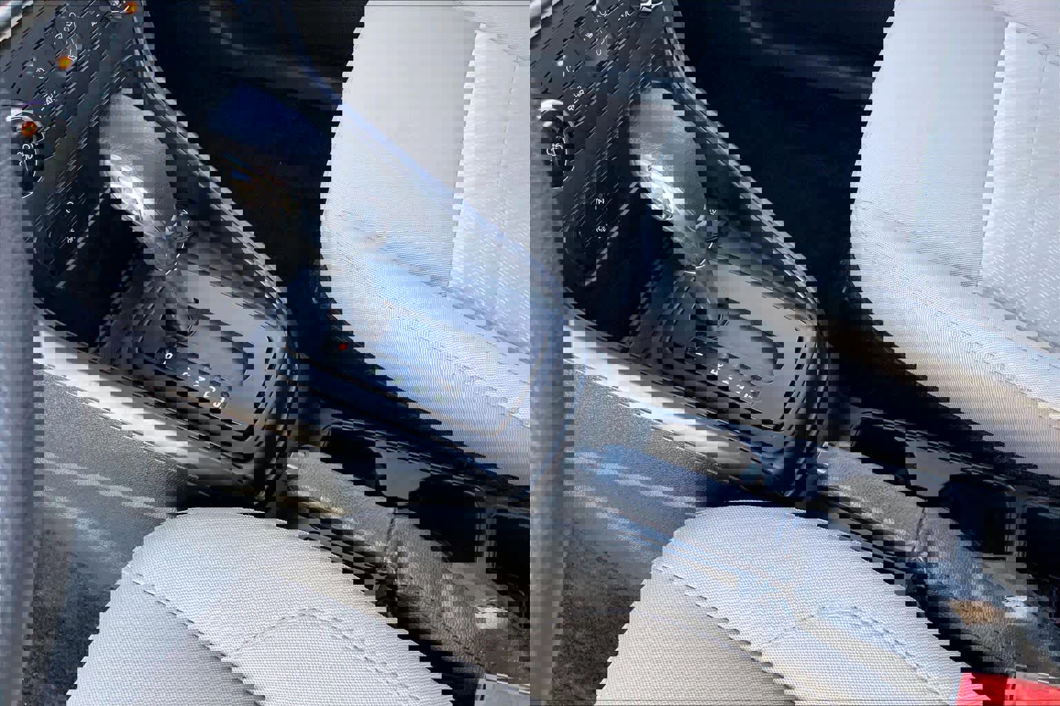 Certified 2018 Ford EcoSport S image 16