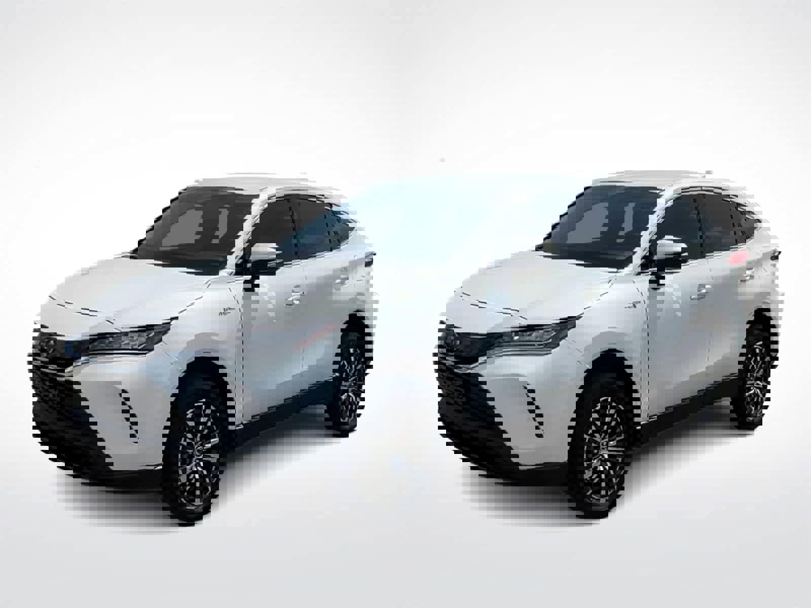 Used 2021 Toyota Venza LE image 4