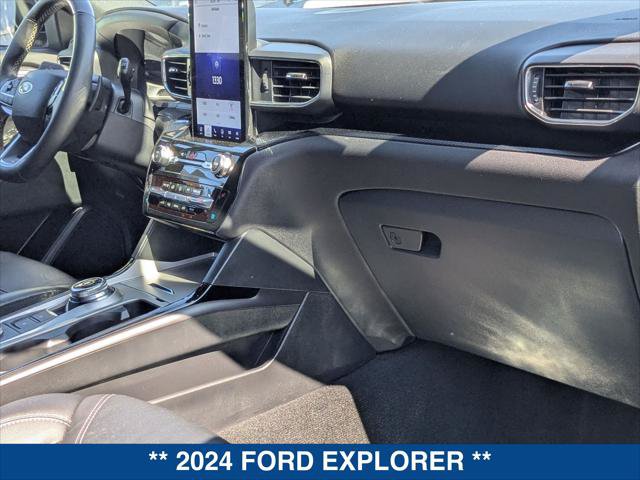 Certified 2024 Ford Explorer ST w/ Equipment Group 401A AWD/4WD image 23