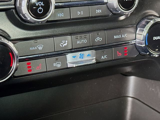 Certified 2022 Ford F150 XLT w/ Equipment Group 302A High image 19