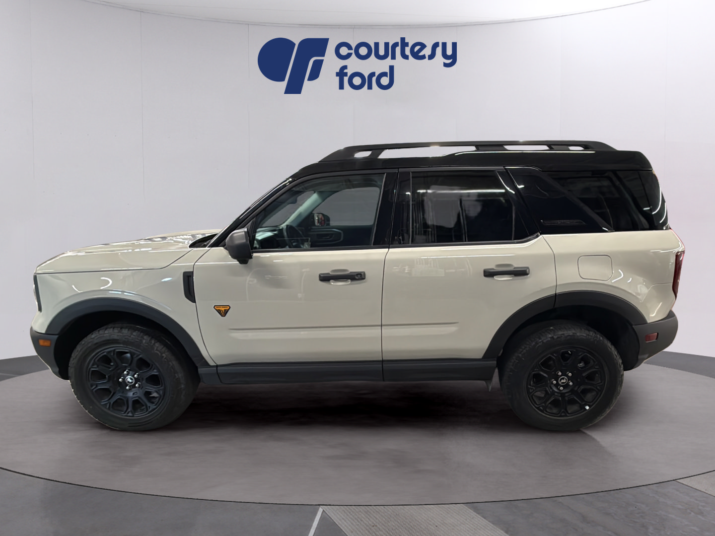 Certified 2025 Ford Bronco Sport Badlands AWD/4WD image 5