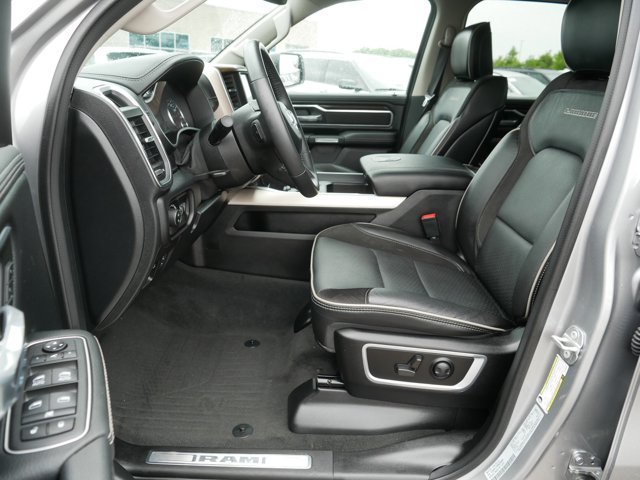 Used 2022 RAM 1500 Laramie AWD/4WD image 12