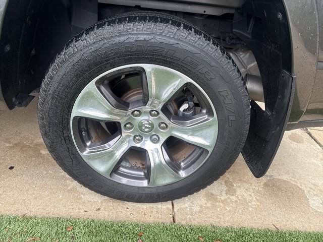 Used 2020 RAM 1500 Laramie RWD image 9