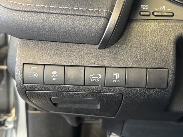 Used 2022 Toyota Camry SE FWD image 18