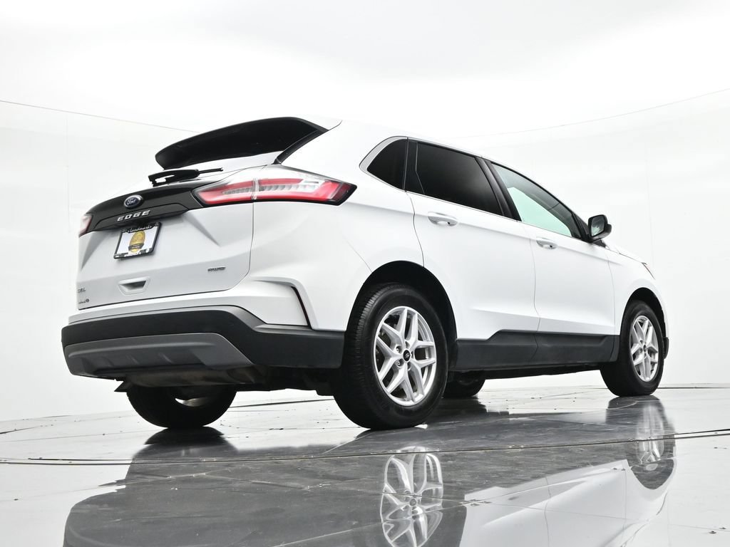 Certified 2024 Ford Edge SEL AWD/4WD image 21