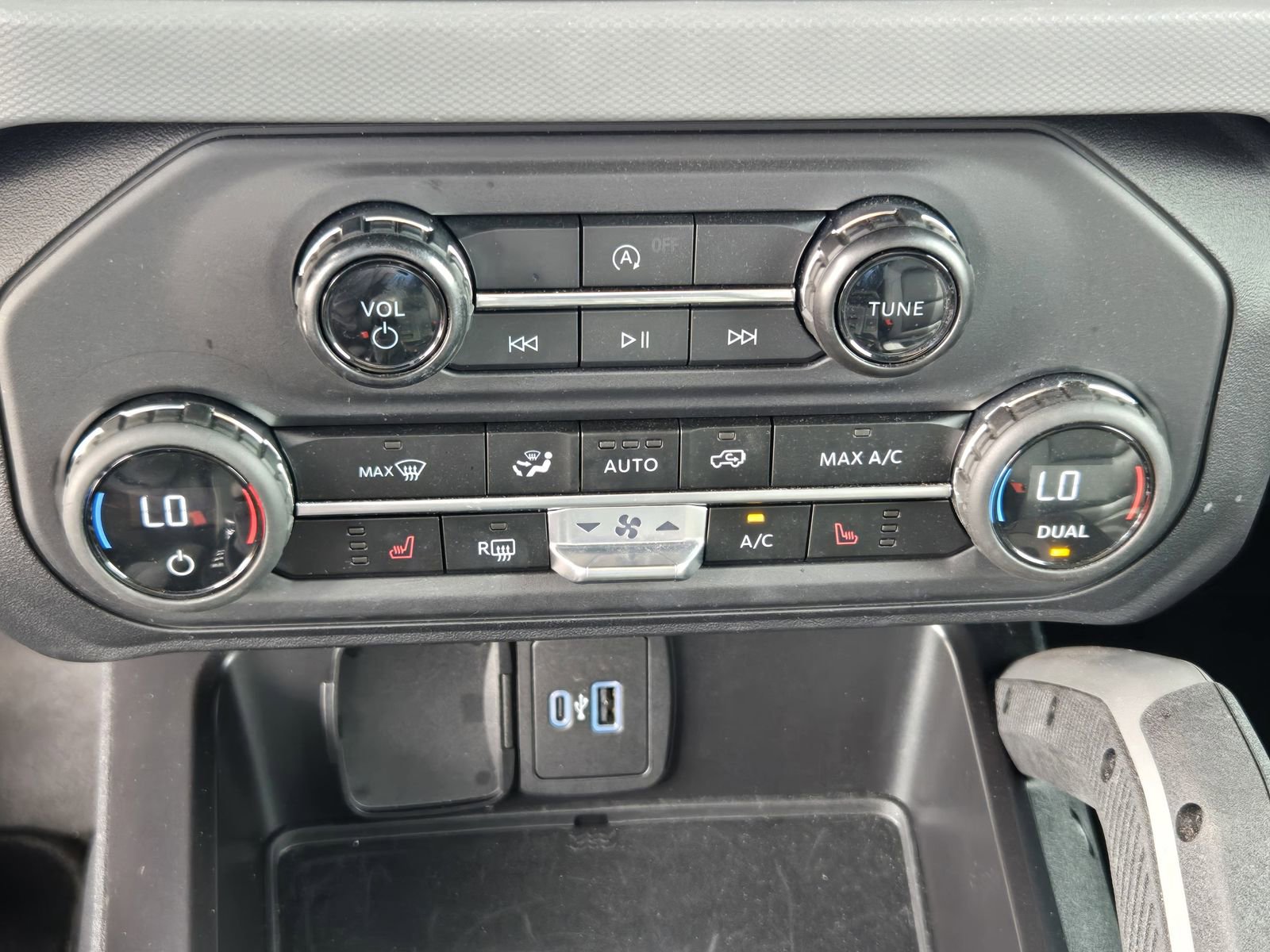 Certified 2024 Ford Bronco Big Bend AWD/4WD image 18