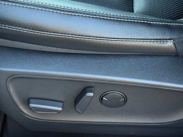 Certified 2022 Ford Escape SEL image 7