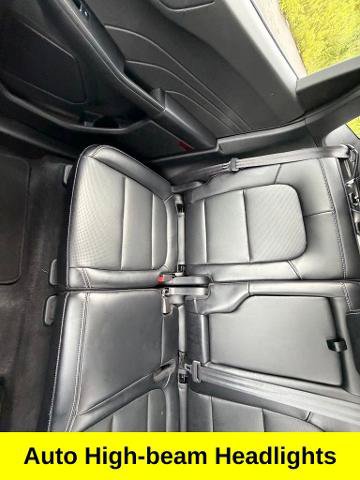 Certified 2025 Ford Escape Platinum AWD/4WD image 13