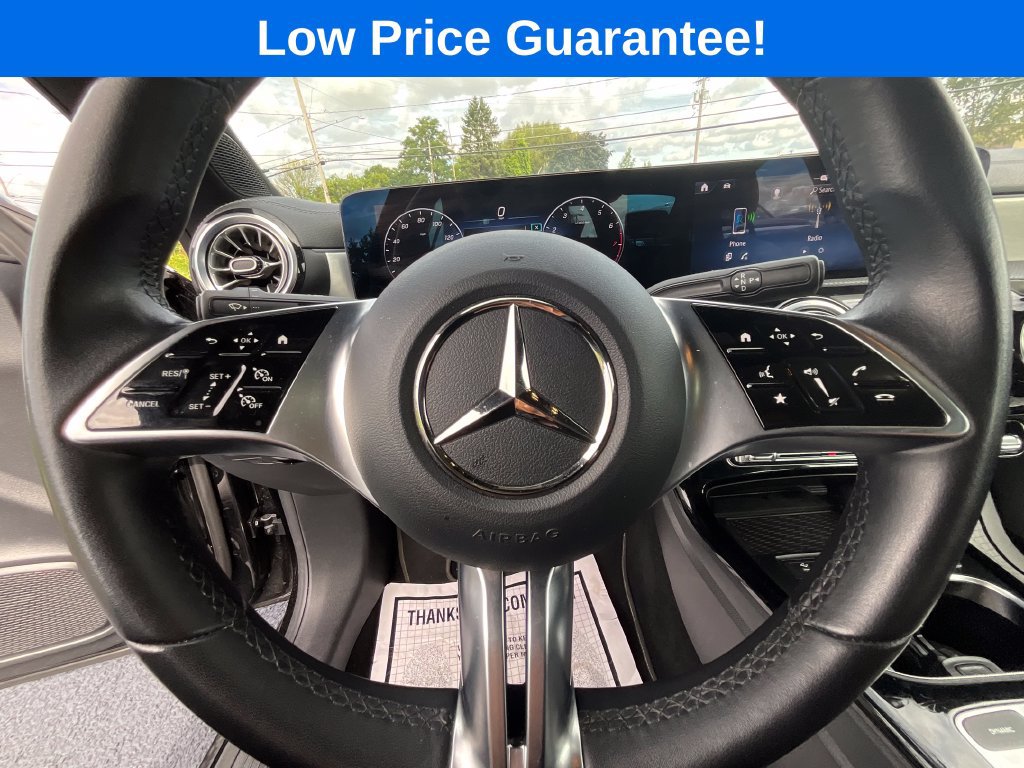Used 2025 Mercedes-Benz CLA 250 4MATIC image 33