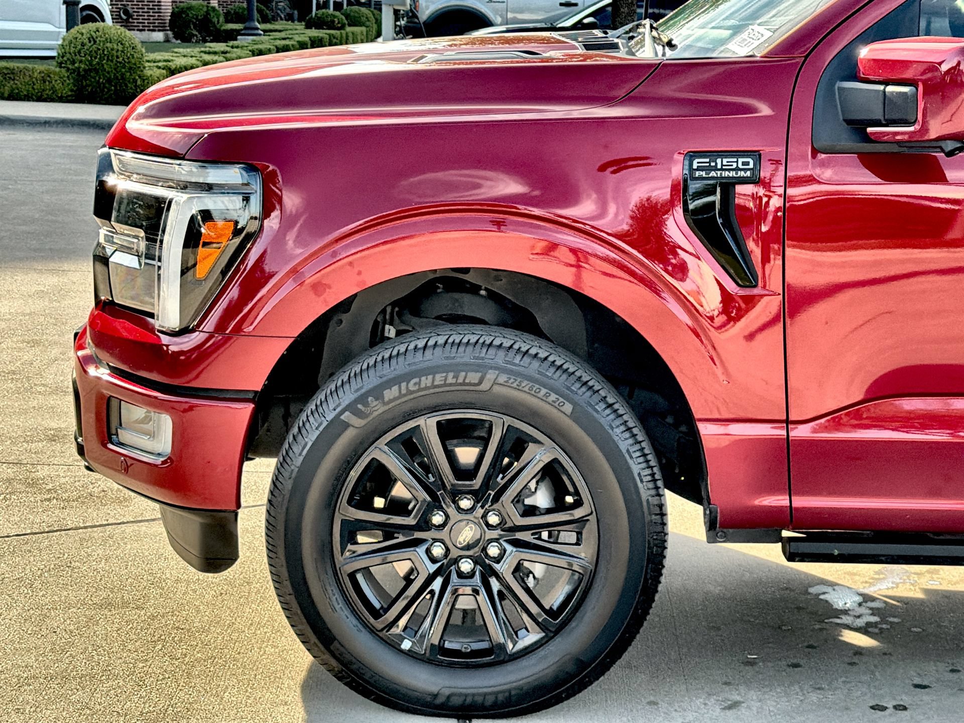 Certified 2025 Ford F150 Platinum w/ Equipment Group 702A High AWD/4WD image 10