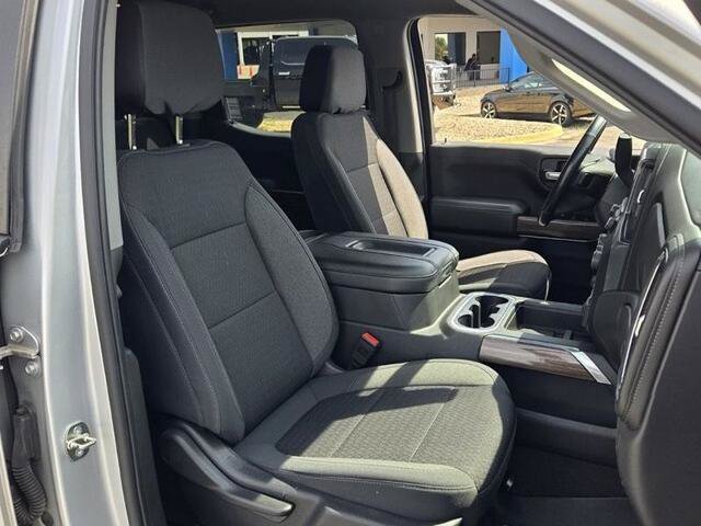 Used 2020 Chevrolet Silverado 1500 RST AWD/4WD image 13