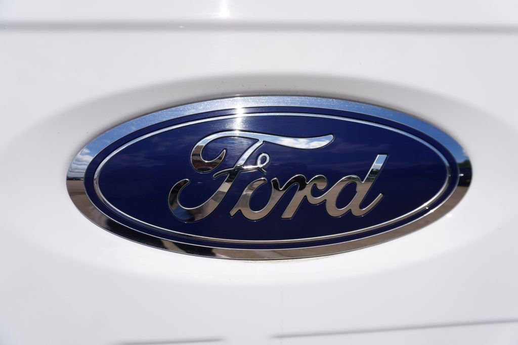 Certified 2023 Ford F150 Lariat w/ FX4 Off-Road Package image 29