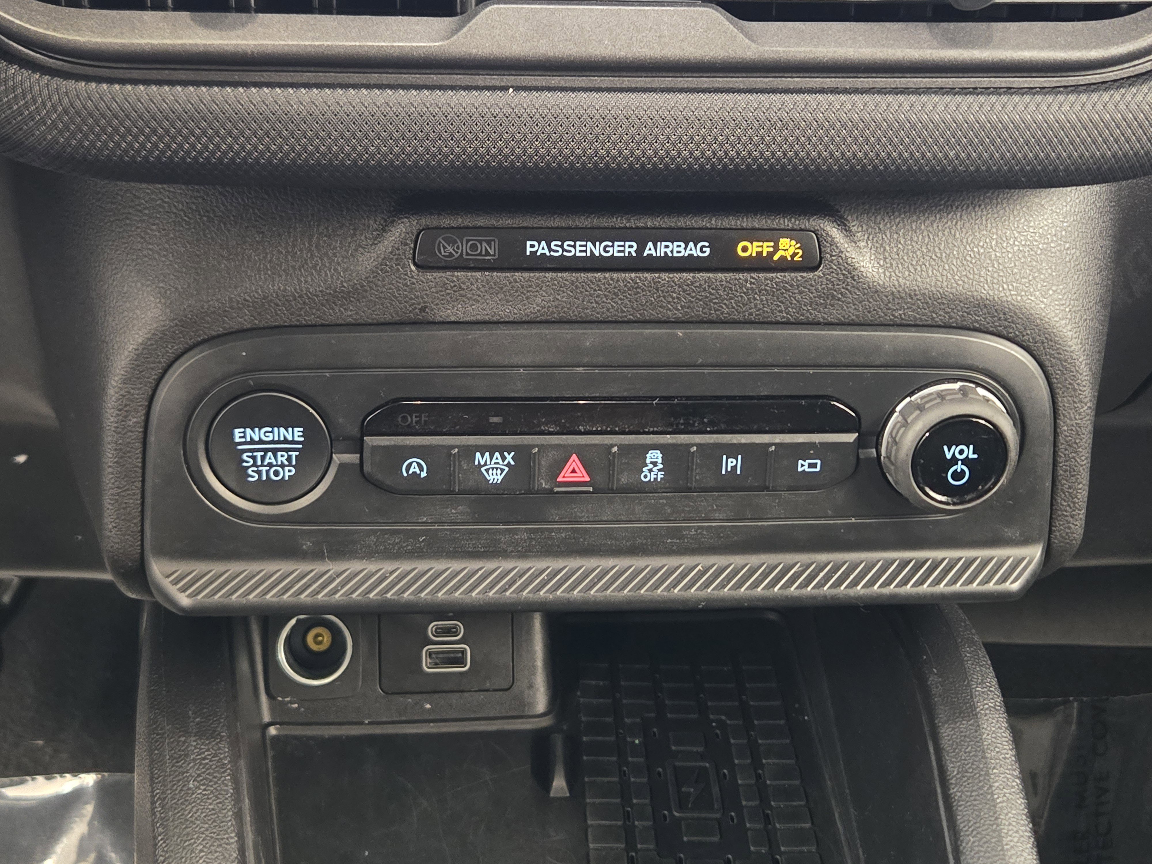 Certified 2025 Ford Bronco Sport Outer Banks w/ Outer Banks Tech Package+ image 18