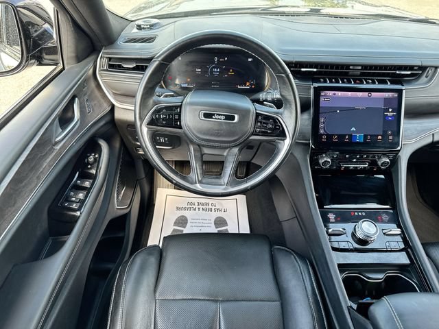 Used 2021 Jeep Grand Cherokee L Overland w/ Luxury Tech Group IV AWD/4WD image 14