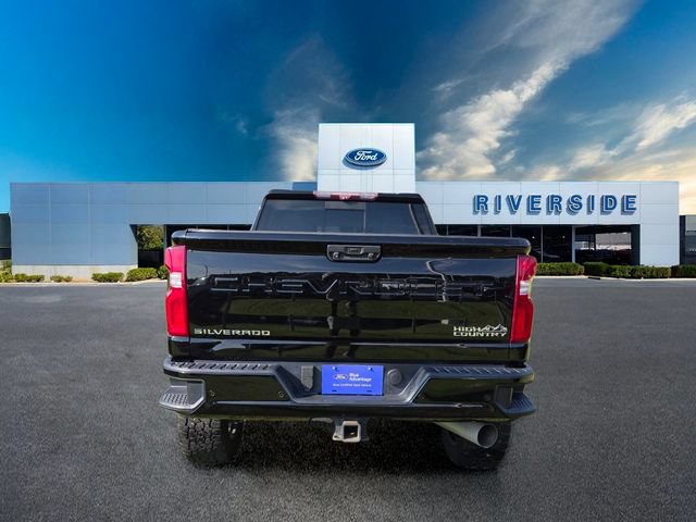 Used 2020 Chevrolet Silverado 2500 High Country w/ Z71 Off-Road Package AWD/4WD image 6
